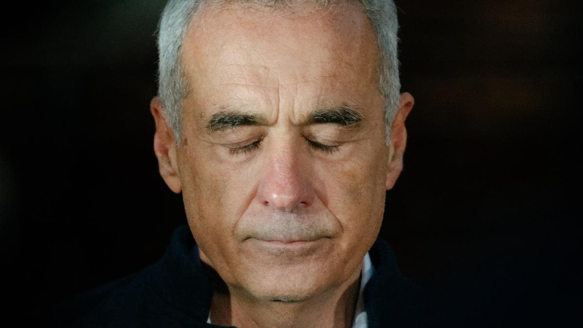 Calin Georgescu ii ameninta pe Gabriel Vlase si Sebastian Burduja cu dezvaluiri