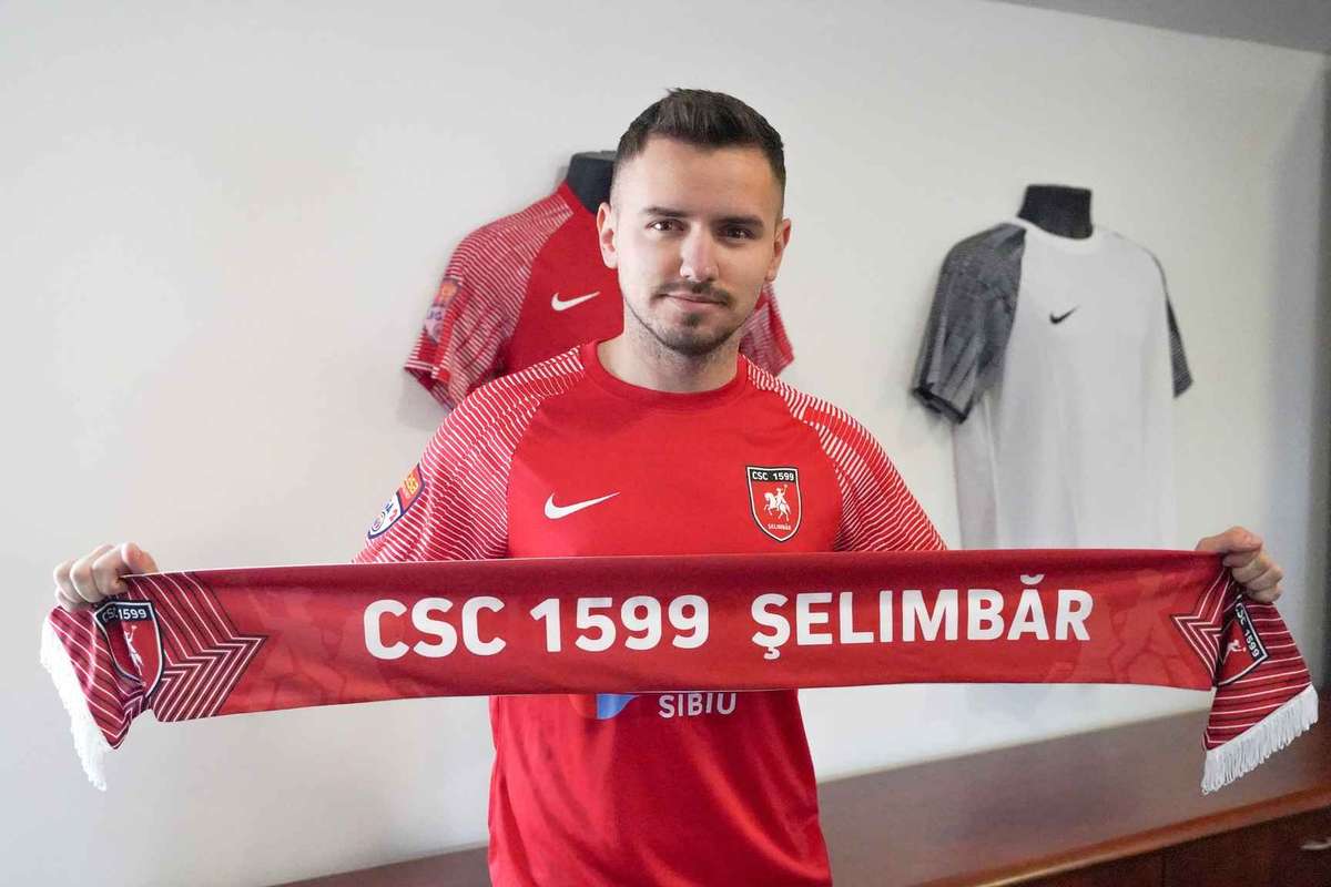 Oficial Daniel Benzar a semnat cu o echipa din liga a doua