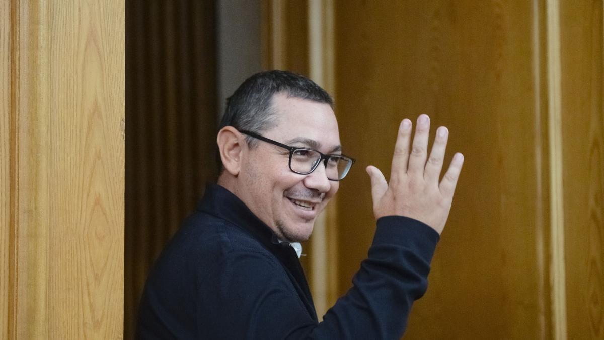Ponta ar putea candida la prezidentiale chiar daca Ciolacu il exclude din PSD