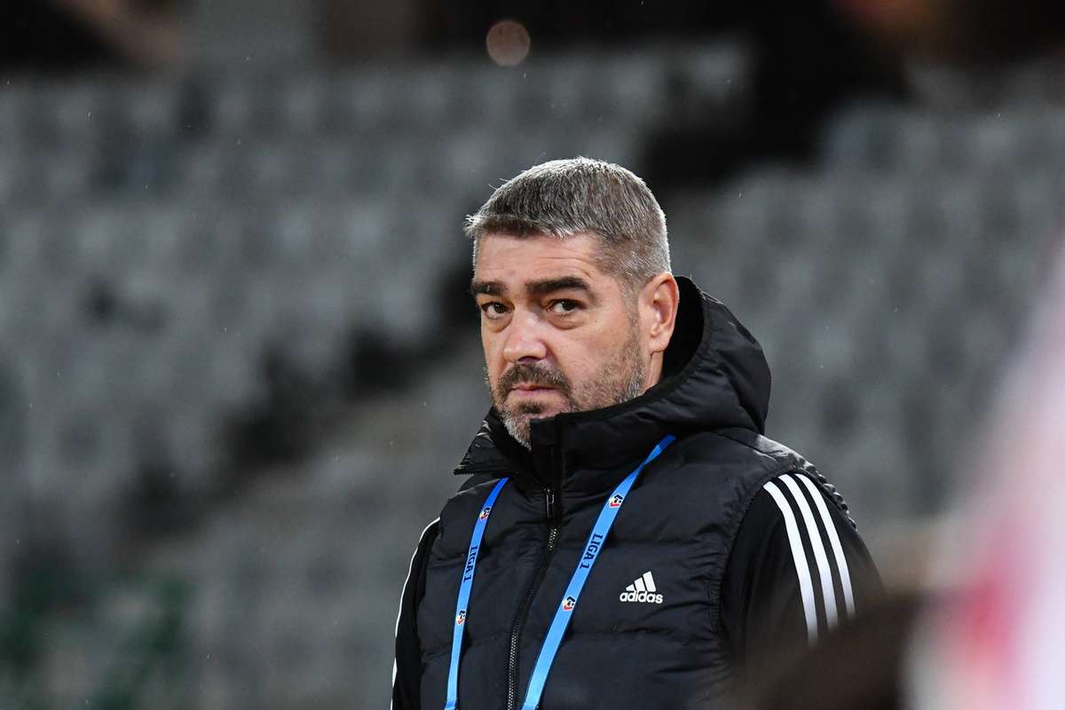 Un alt cap pe cale sa cada in Superliga Liviu Ciobotariu ar putea reveni rapid pe banca