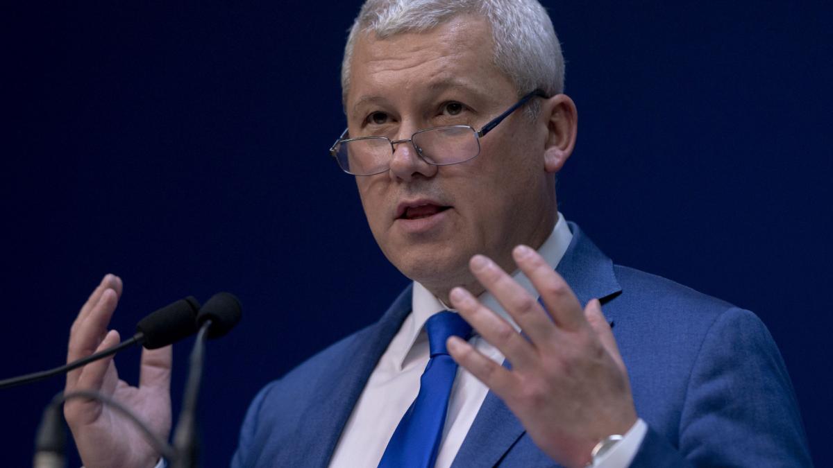 Catalin Predoiu abordeaza recuperarea prejudiciilor Trebuie sa vizam sursele financiare ale infractorilor