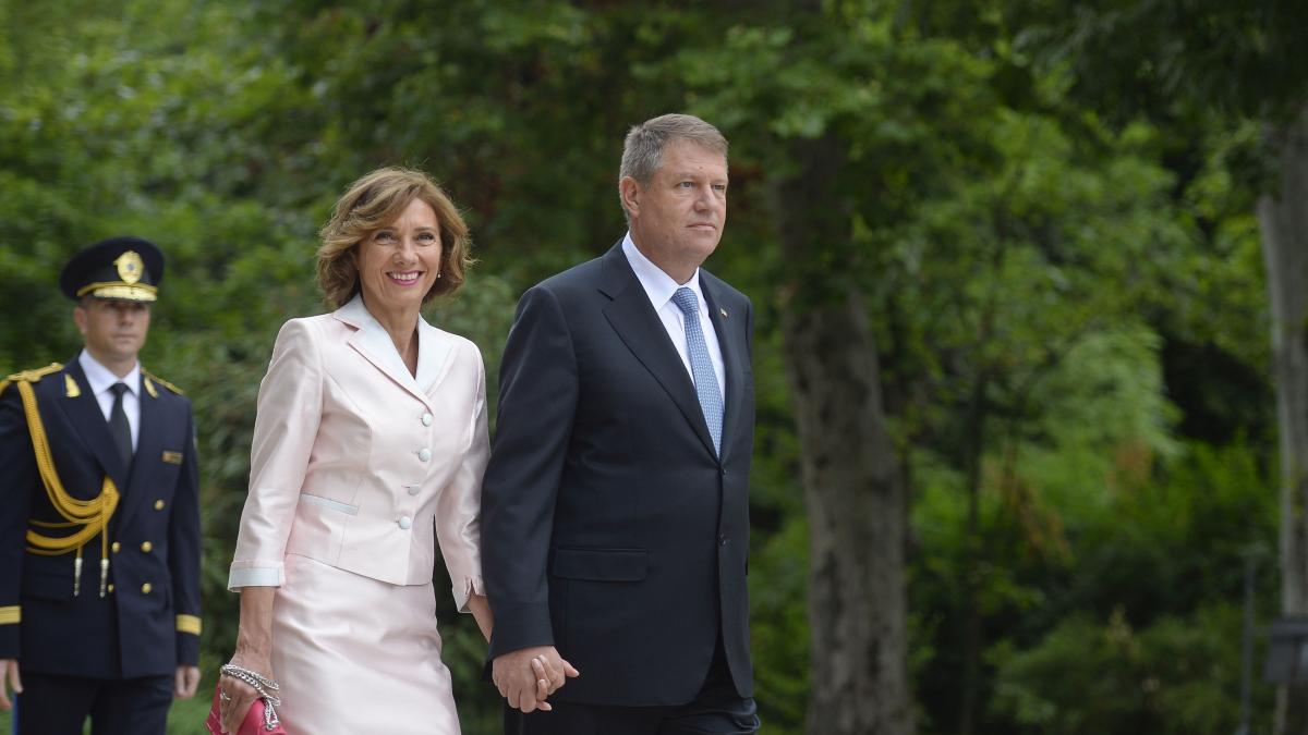 Cum recupereaza statul banii din chirii de la Iohannis