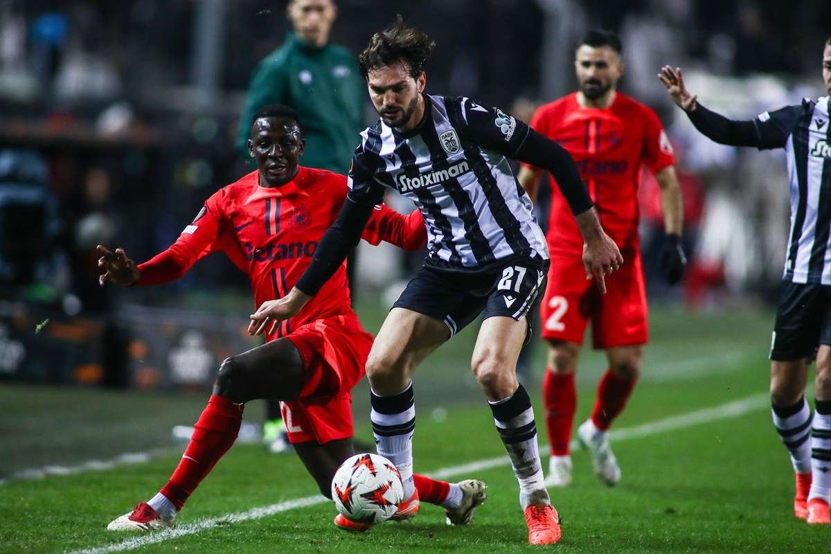 FCSB cere ajutorul fanilor pentru dezapezire inaintea meciului cu PAOK