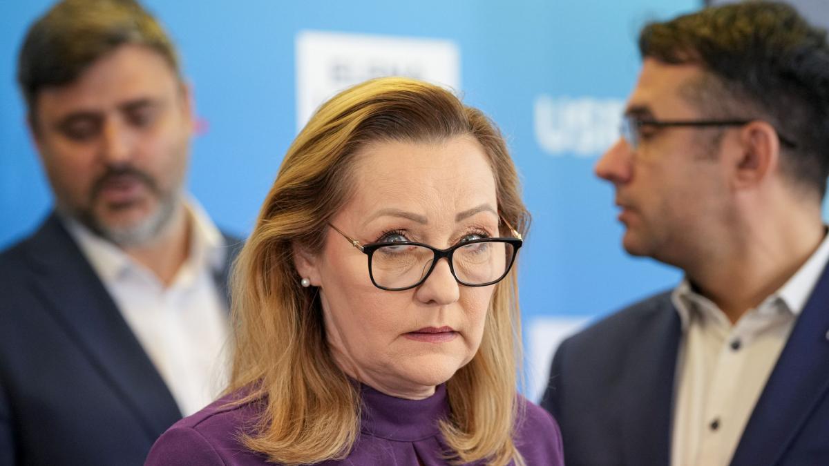 Lasconi cere lui Bolojan desecretizarea cheltuielilor Prezidentiale si motivul anularii alegerilor