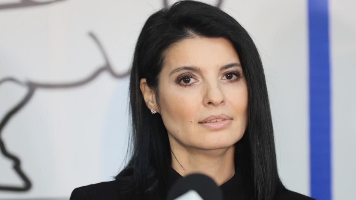 Lavinia Sandru E nevoie de o schimbare profunda
