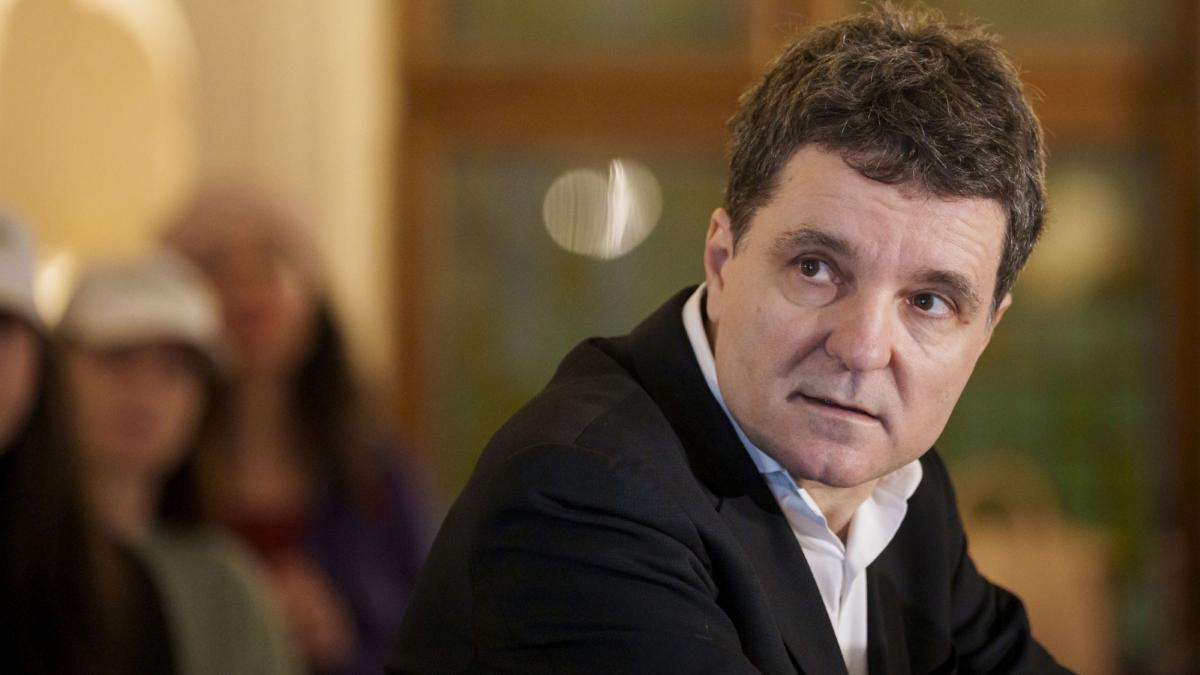 Nicusor Dan despre alegeri Campanie ca a lui Calin Georgescu costa milioane