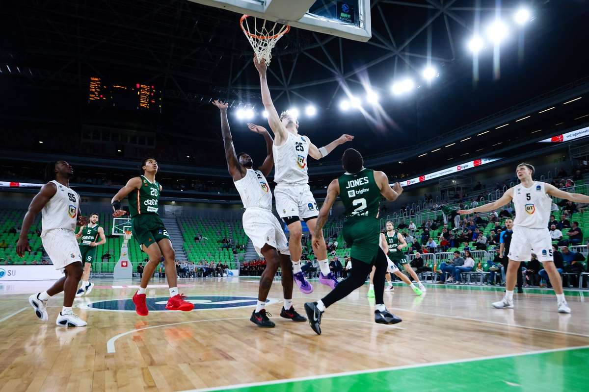 U BT Cluj Napoca eliminata din Cupa Romaniei Prima semifinala decisa