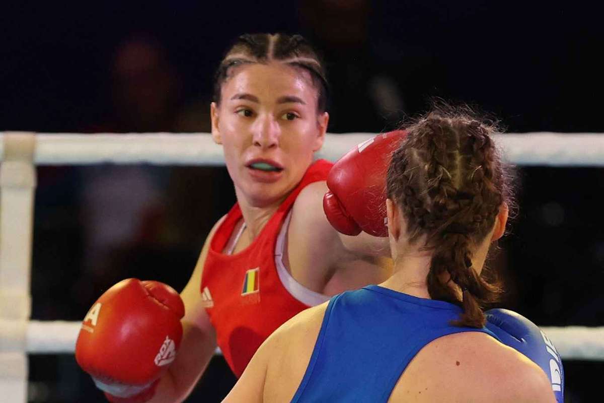 Box feminin Stela Hamza si Loredana Marin calificate in optimi la Mondiale