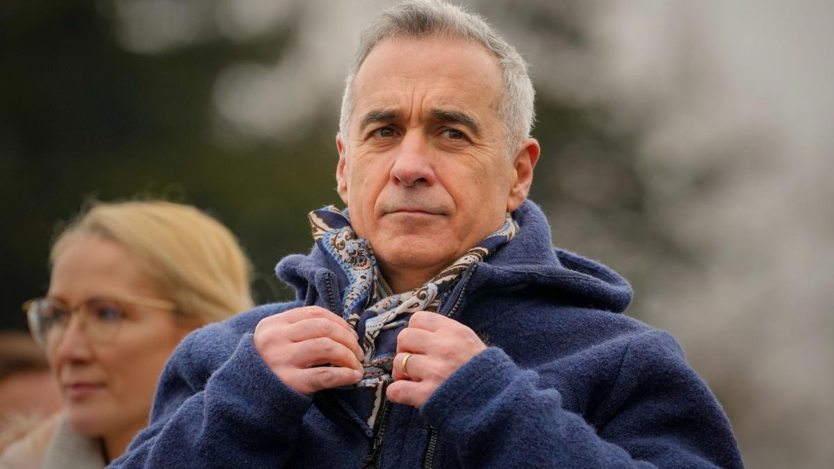 Calin Georgescu in fata instantei dupa contestare
