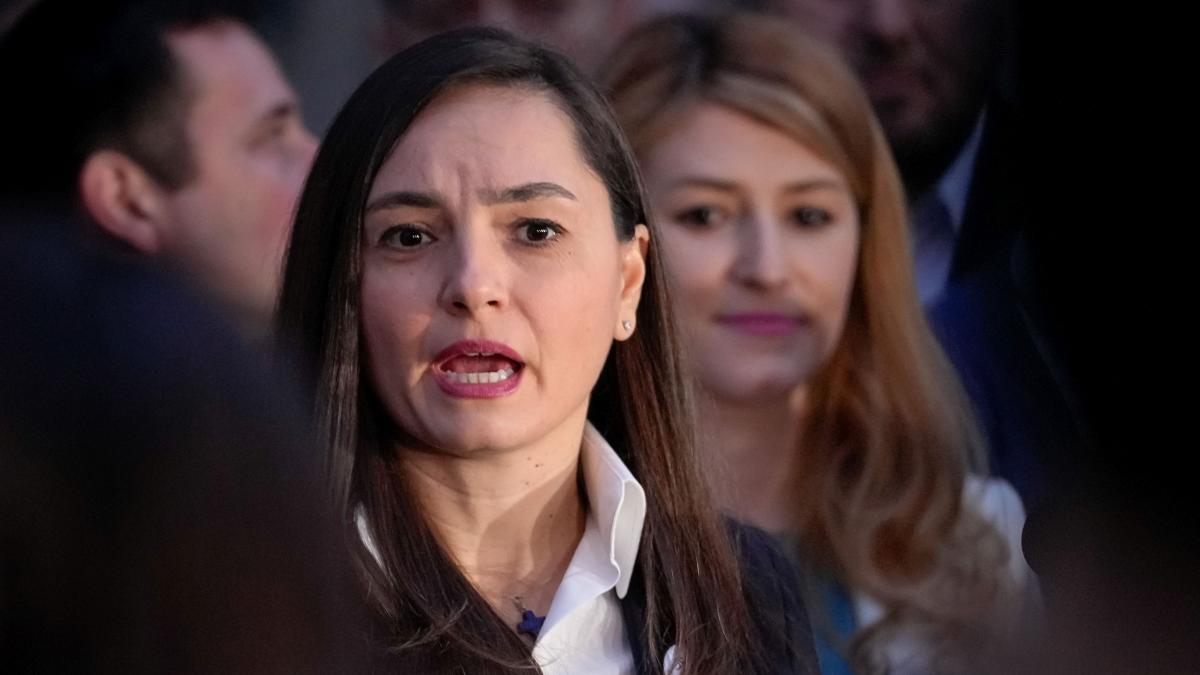 Dezvaluiri despre Anamaria Gavrila Dictatoriala abuz verbal