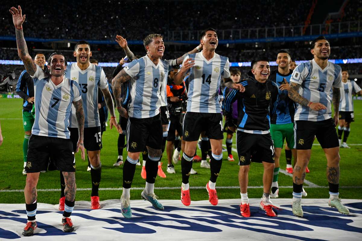 Jucatorii Argentinei despre Raphinha Vorbim pe teren