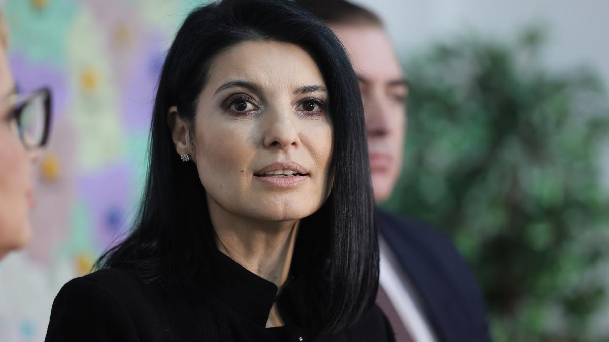 Lavinia Sandru ii numeste ipocriti pe politicienii indignati de cheltuielile lui Iohannis Abia acum le descopera