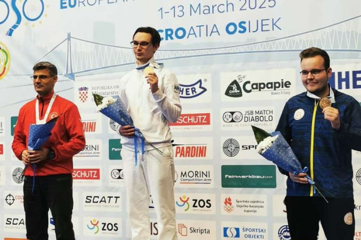 Luca Joldea bronz la Europene tir sportiv pistol aer comprimat 10 m