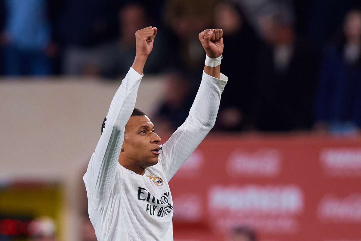 Mbappe a refuzat o oferta uriasa de la PSG
