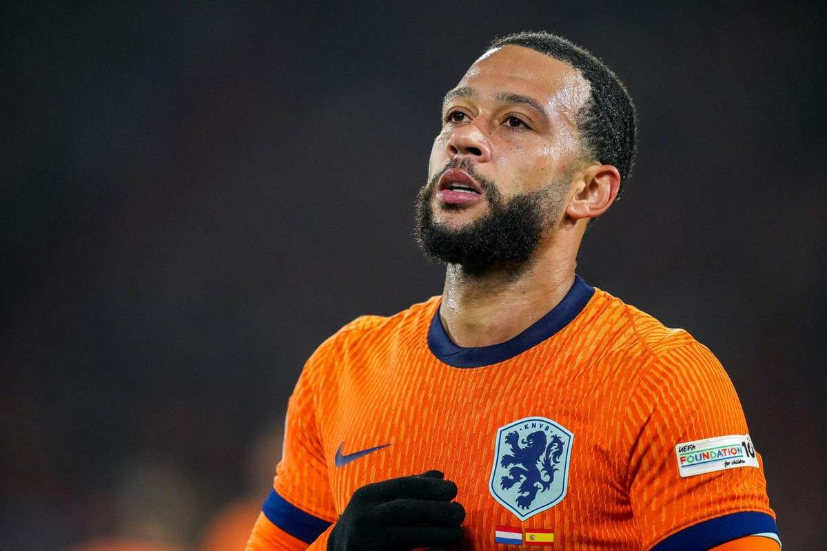 Memphis Depay devine al 10 lea cu 100 selectii pentru Olanda