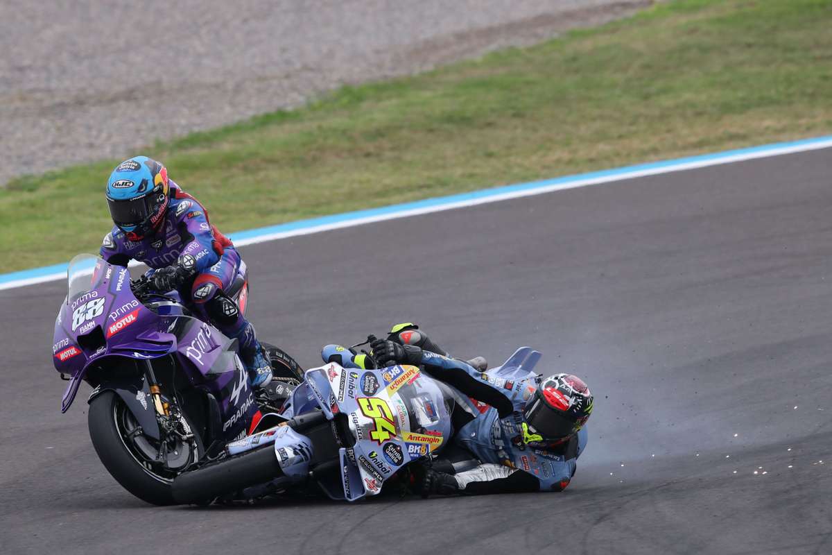 Miguel Oliveira la spital dupa accident cu Aldeguer