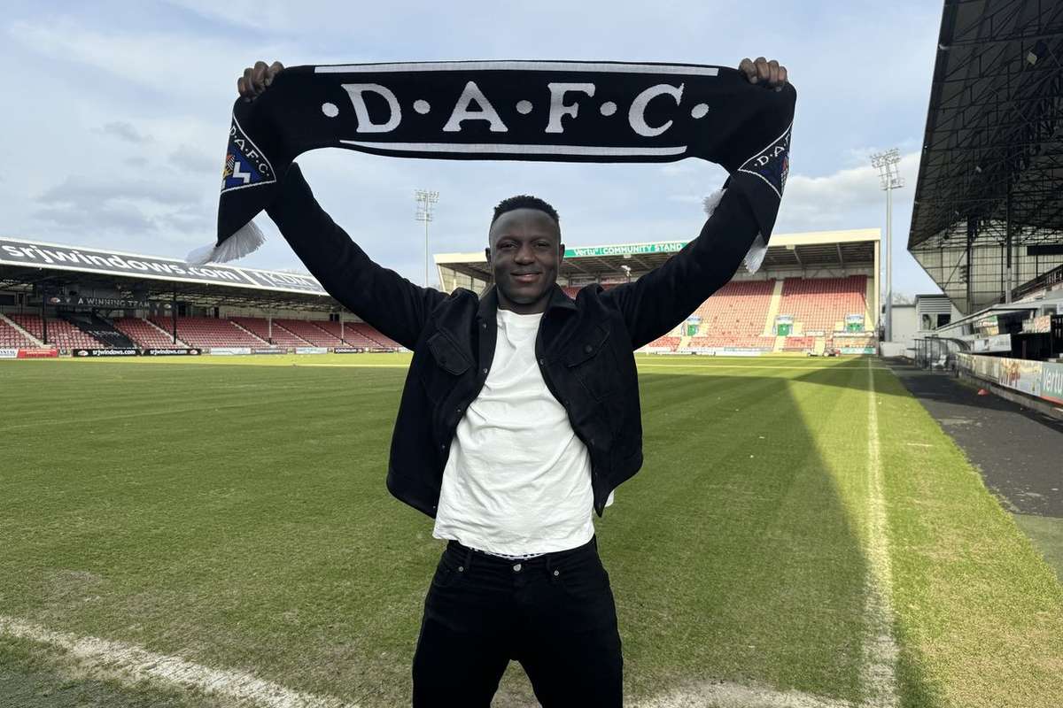 Oficial Wanyama fost mijlocas Tottenham colaboreaza in Scotia cu Neil Lennon
