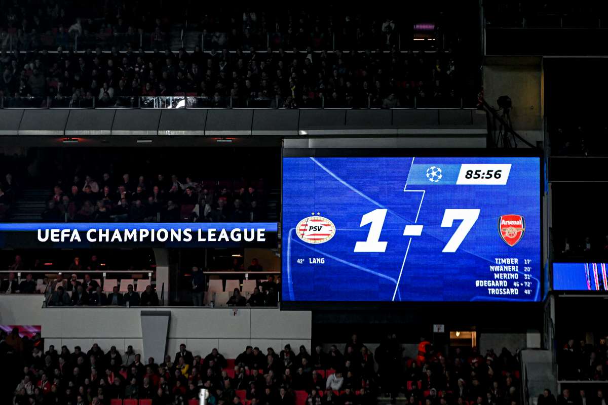 PSV plateste biletele fanilor dupa pierderea istorica