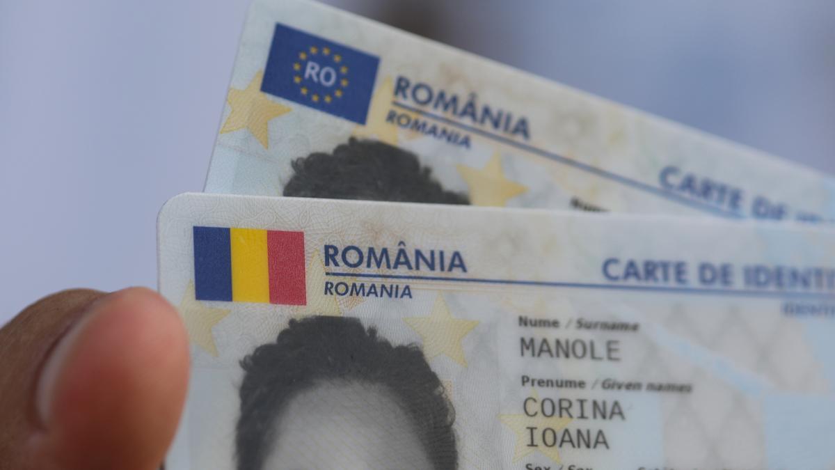 Predoiu Cartea de identitate electronica si sistemul informatic al actelor de stare civila proiecte revolutionare pentru digitalizare