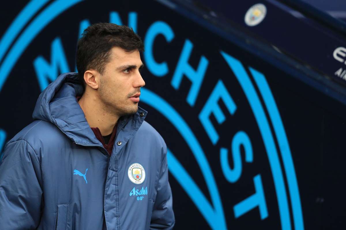 Rodri revine la antrenamente City il pregateste pentru teren