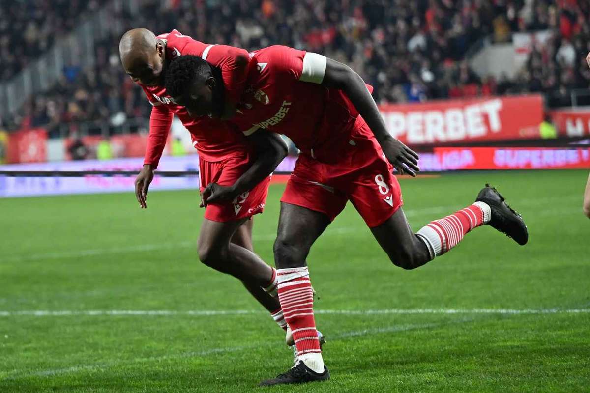 VIDEO Victorie usoara pentru Dinamo Gol superb marcat de Gnahore