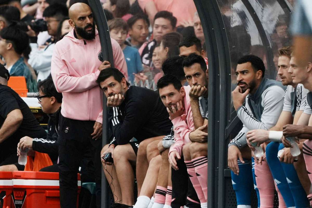 Bodyguard ul lui Lionel Messi interzis pe teren la meciuri