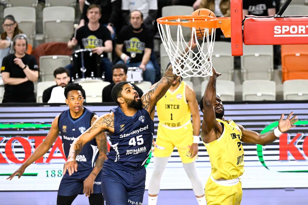 CSO Voluntari triumfa in ENBL Primul trofeu romanesc dupa 20 de ani