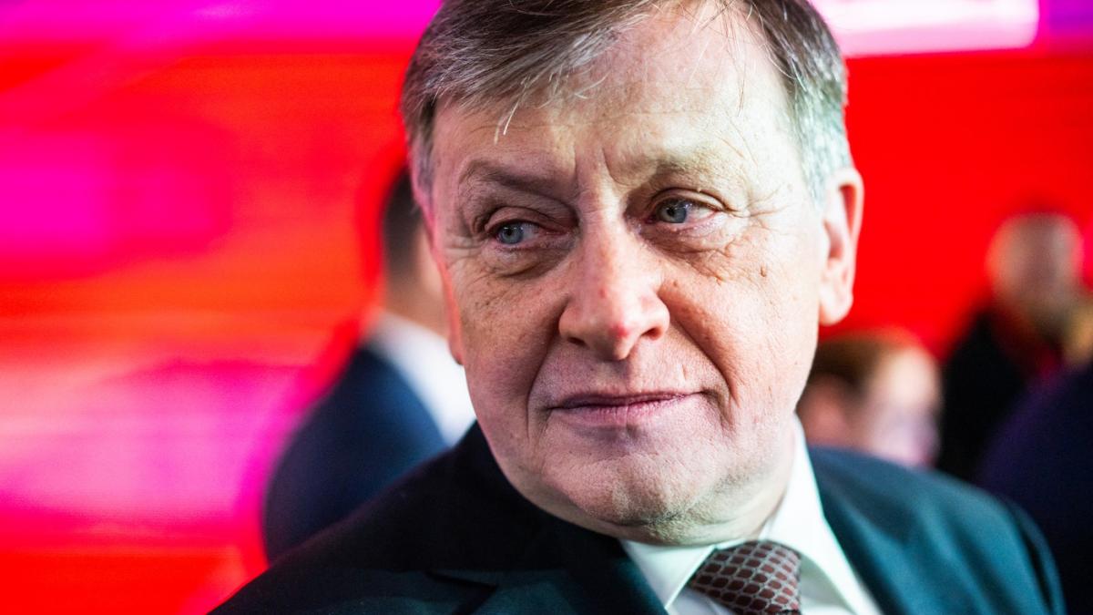 Crin Antonescu Sa protejam companiile romanesti de razboiul comercial SUA