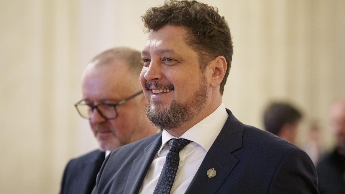 De ce Calin Georgescu nu il sustine pe George Simion