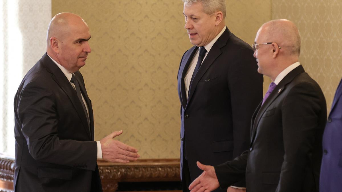 Emil Boc ar putea fi judecator la CCR