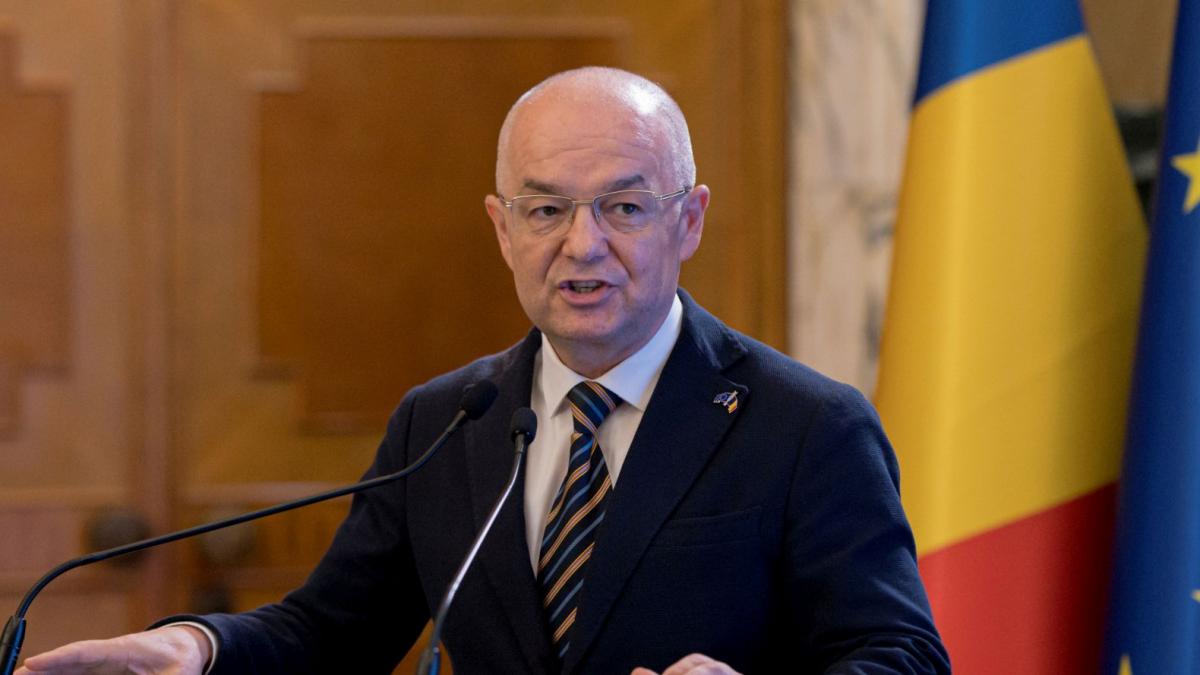 Emil Boc il critica pe Nicusor Dan