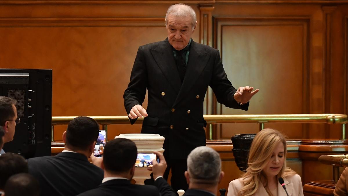 George Becali si a anuntat demisia din AUR Deputat neafiliat
