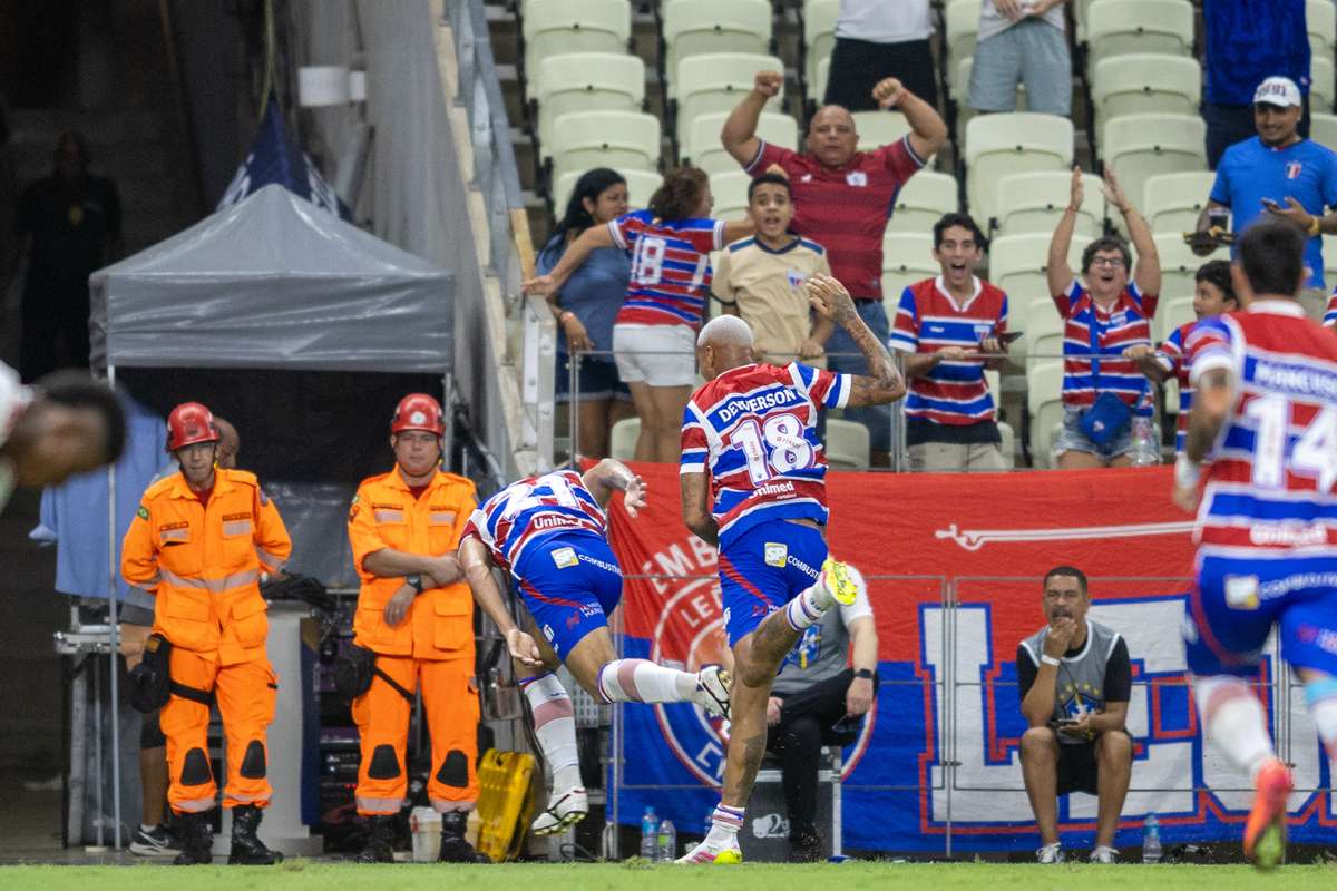 Moment neverosimil Si a accidentat coechipierul sarbatorind un gol anulat