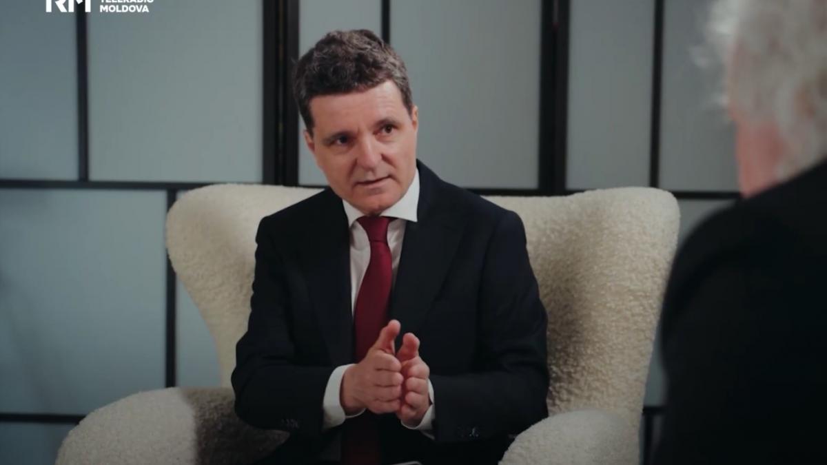 Nicusor Dan se delimiteaza de pro rusul Matei Paun Nu va avea nicio implicare la Cotroceni