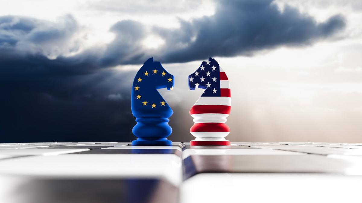 Sondaj 62 la suta dintre romani aleg UE in locul SUA lui Trump