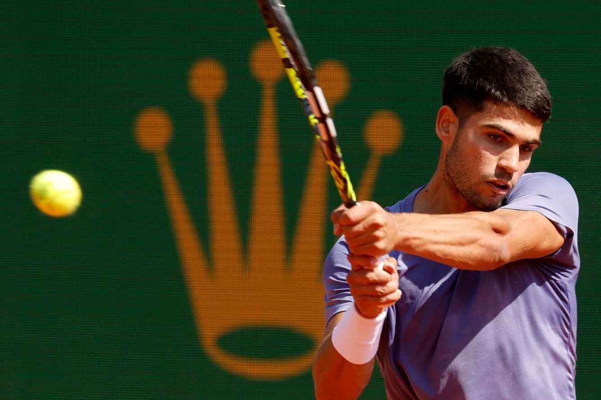 Tracker Tenis Fils vs Alcaraz Musetti vs Tsitsipas