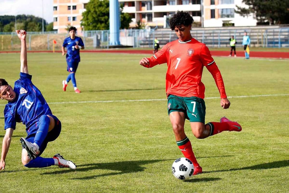 Fiul lui Cristiano Ronaldo a marcat doua goluri si a castigat primul trofeu cu Portugalia