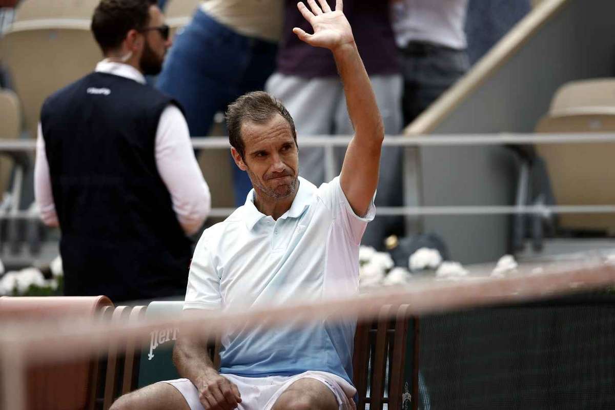 Jannik Sinner incheie cariera veteranului Gasquet