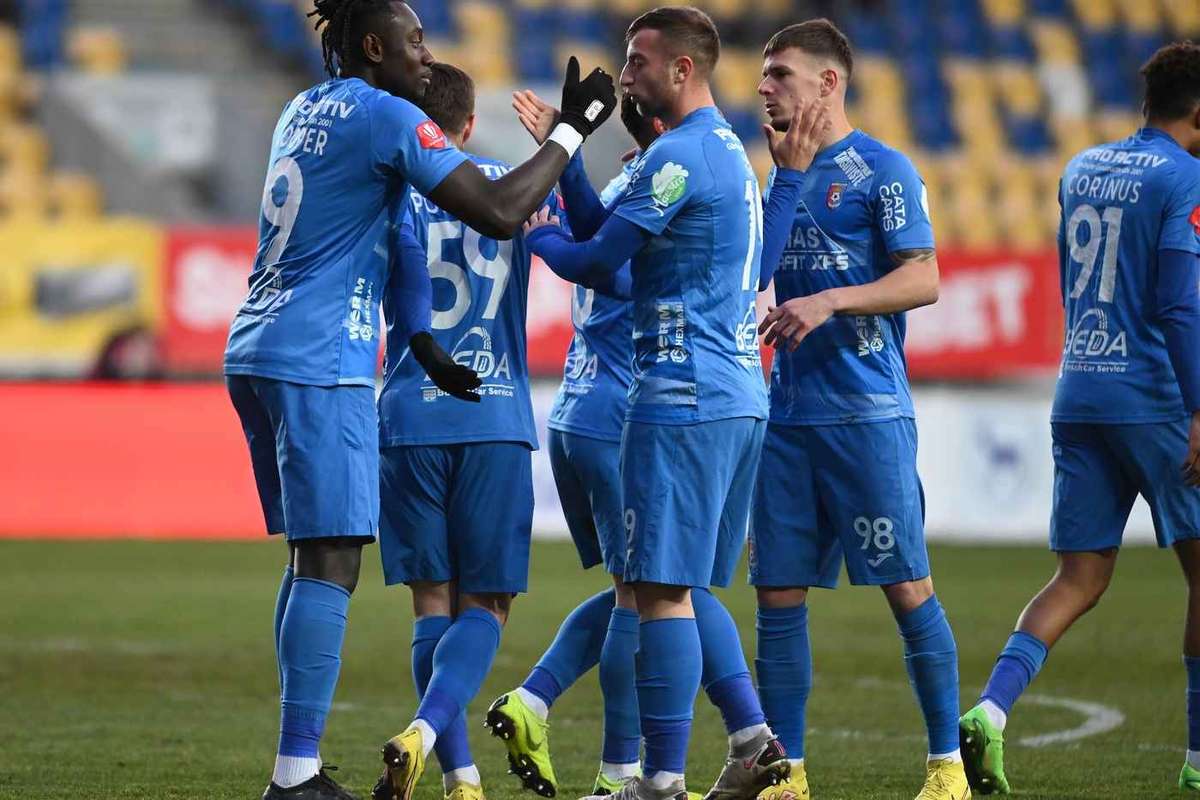 Liga 2 Chindia face un pas important spre salvare