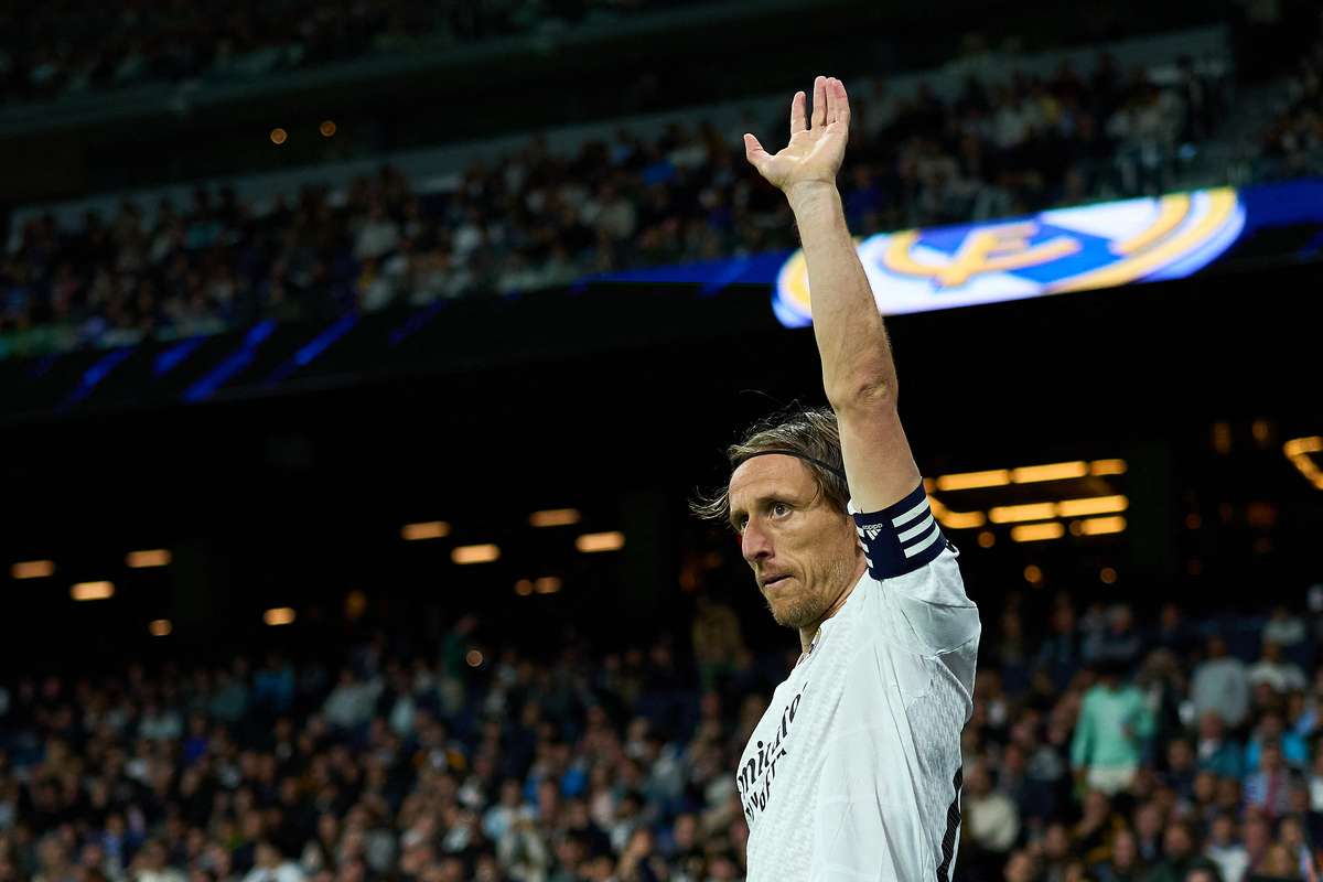 Luka Modric ramane pe Bernabeu un sezon in plus