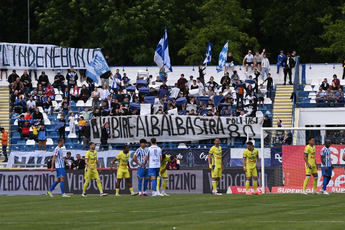 Lupta pentru Liga 2 ajunge la final Cum sunt barajele pentru promovare