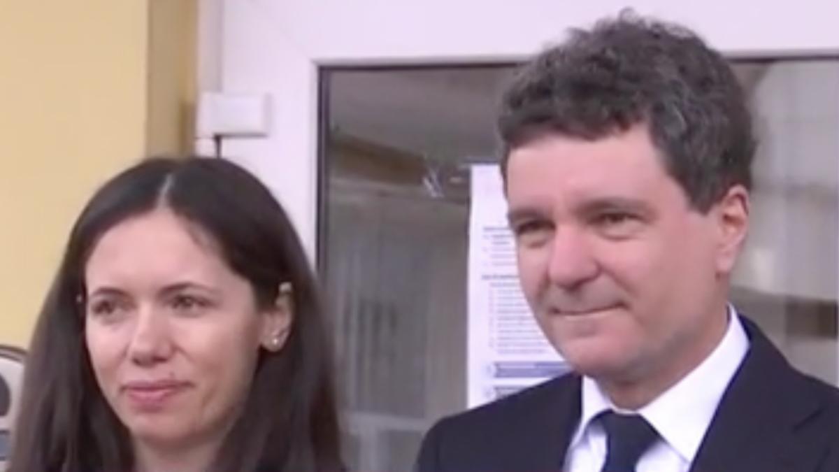 Nicuster Dan aplaudat la vot Am votat pentru muncitori