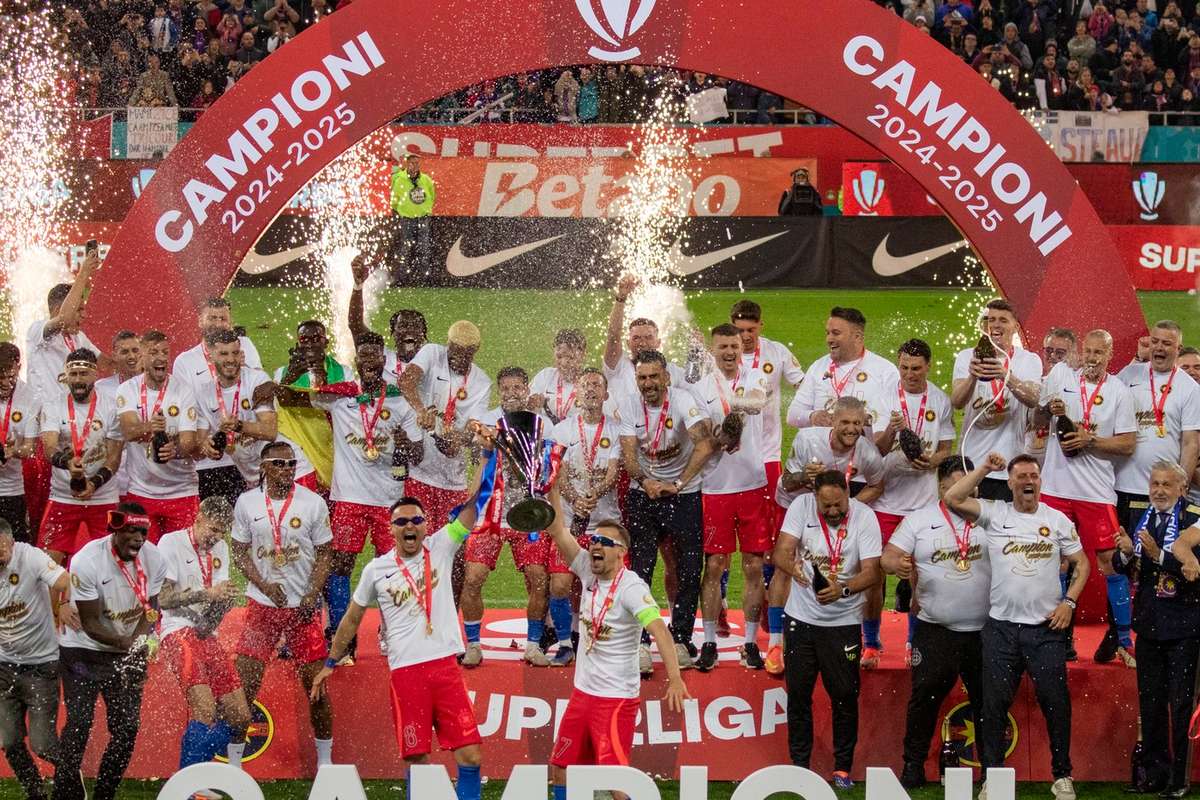 Noapte alba in Capitala FCSB sarbatoreste titlul cu fanii