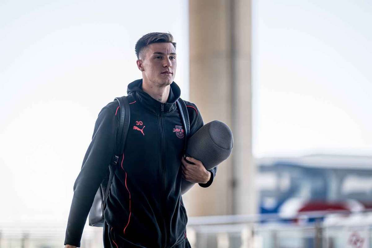 Benjamin Sesko tot mai aproape de Arsenal