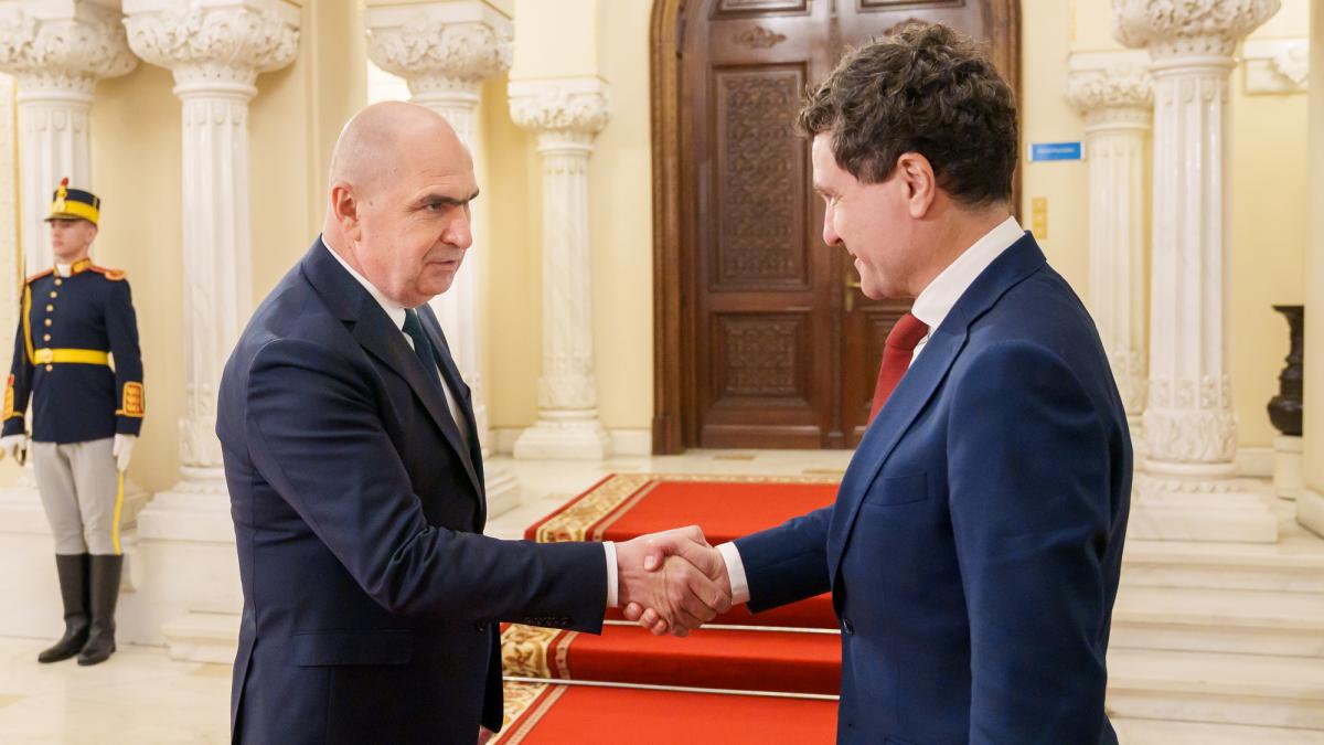 Ce urmuz dupa conflictul Nicusor Dan Ilie Bolojan
