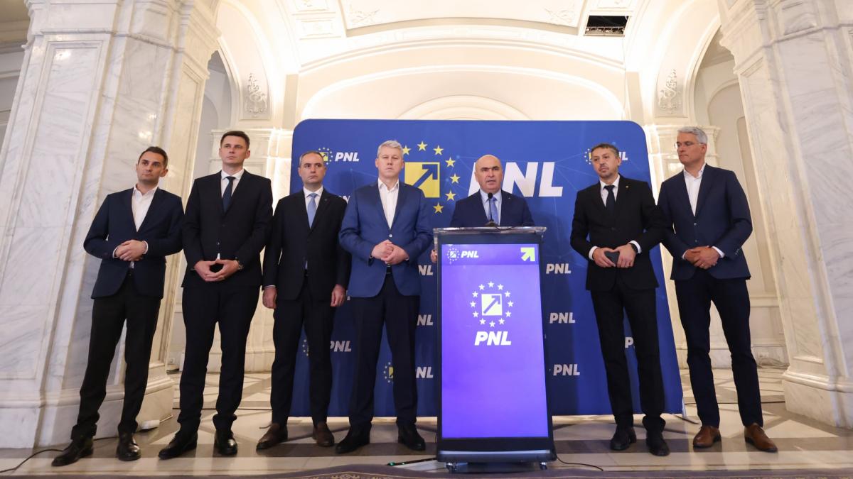 Cine sunt cei 4 minitri validai de PNL