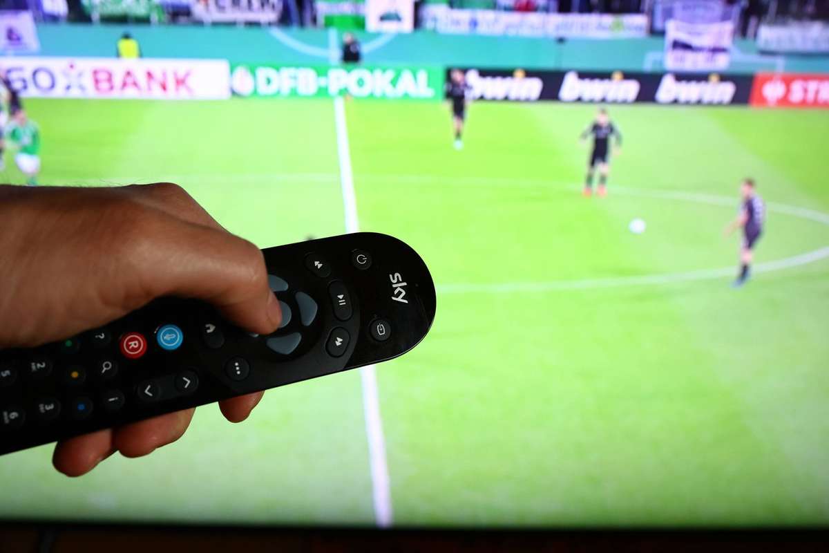 Cine transmite pe TV Inter Milano Urawa Red Diamonds