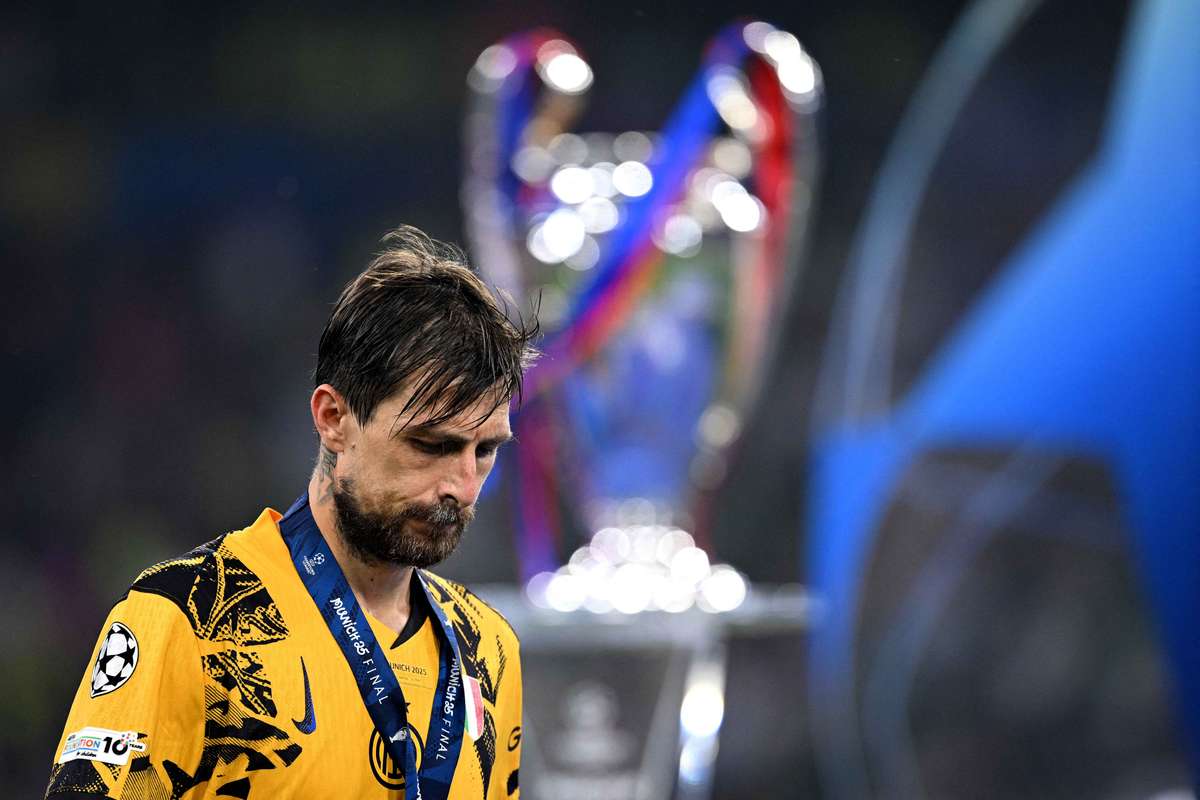 Francesco Acerbi se retrage din echipa Italiei dupa infrangere