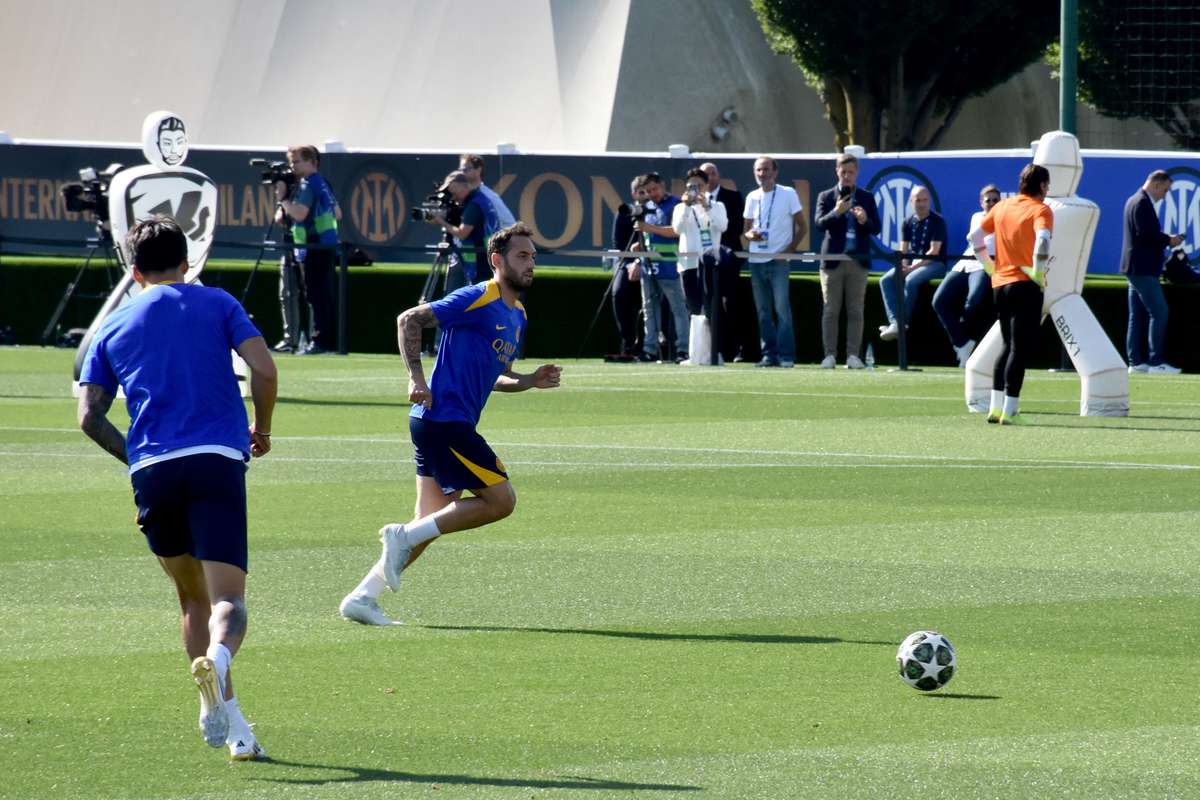 Inter a plecat in SUA Antrenorul Chivu incepe misiunea Cupa Mondiala a Cluburilor