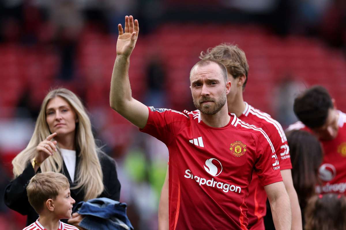 Schimbare de generatii la Manchester United Trei veterani pleaca